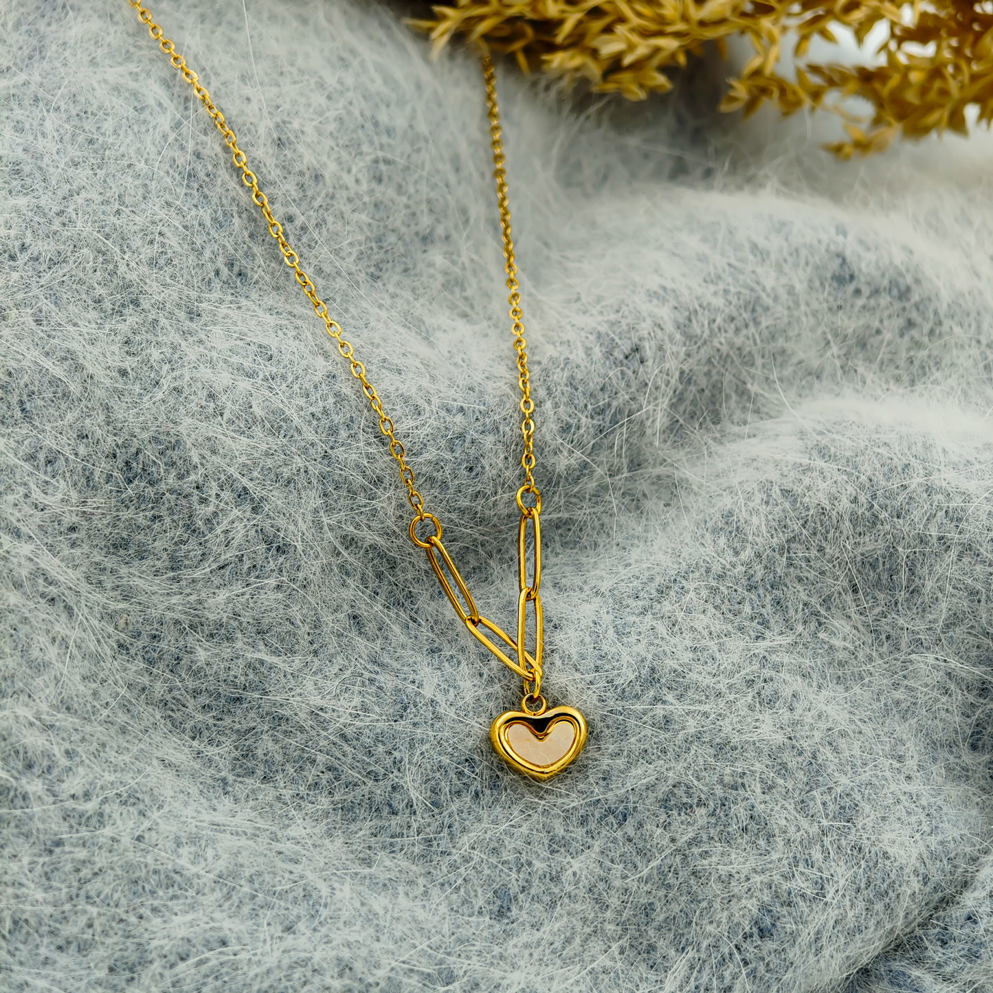 SreeVanna HeartLink Gold Necklace