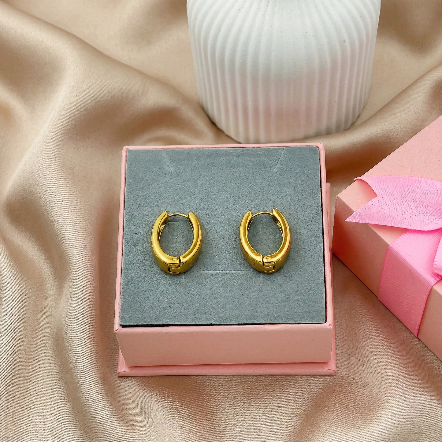 SreeVanna Classic Bold Hoop Earrings
